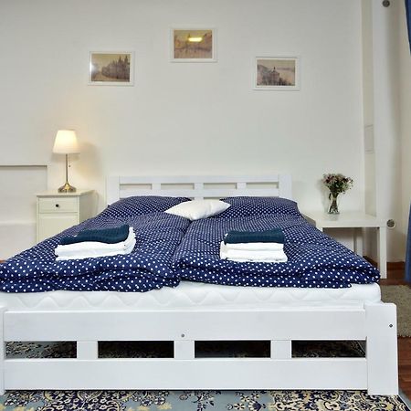 Studio Apartment Dana Prága Kültér fotó